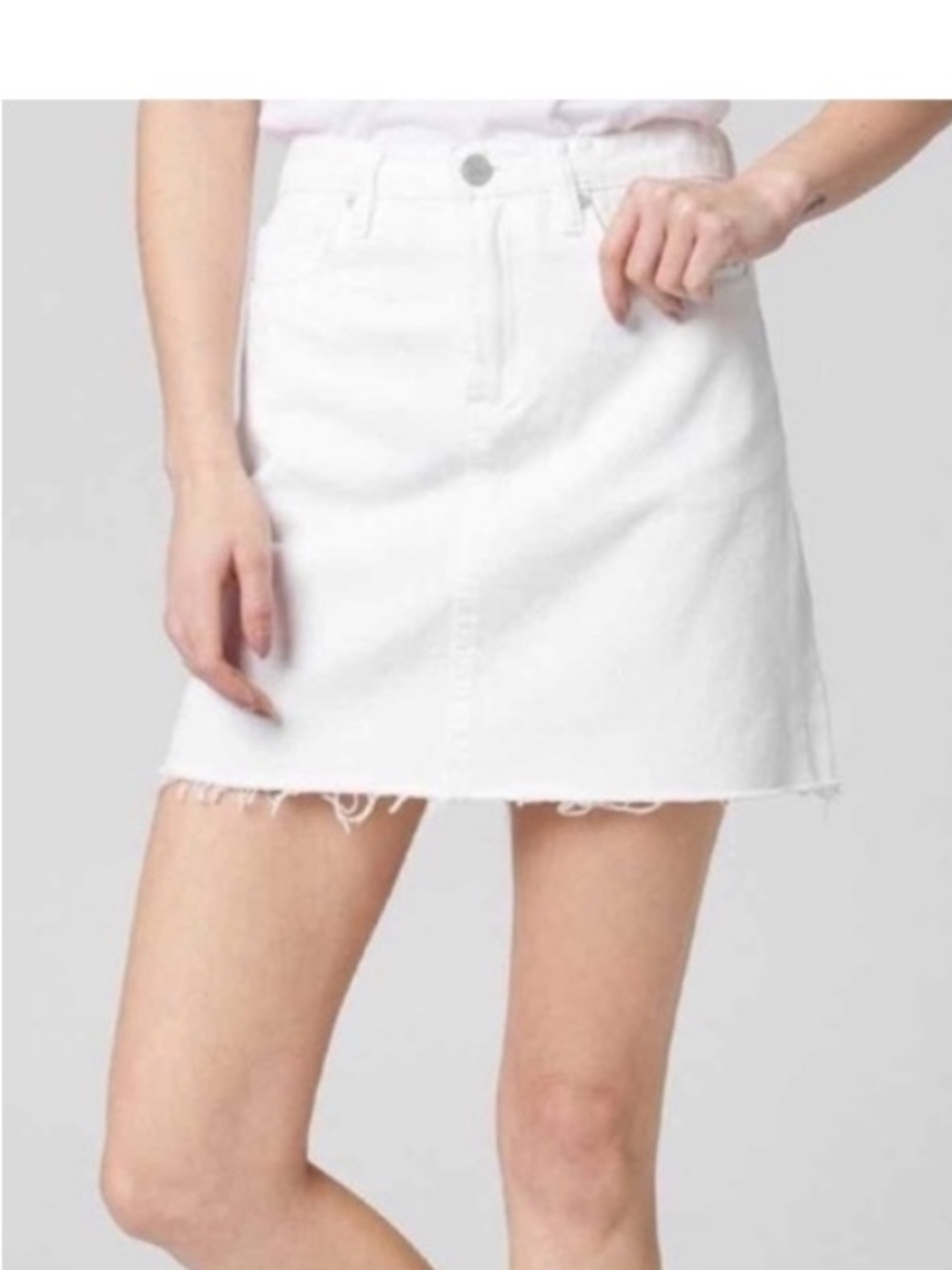 Blank NYC White Denim Mini Skirt with raw hem - EUC